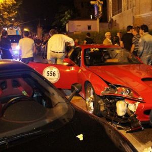 Heftig ongeluk tijdens Ferrari Tribute Mille Miglia