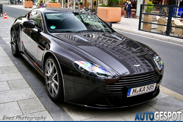 Topspot: Aston Martin V8 Vantage S