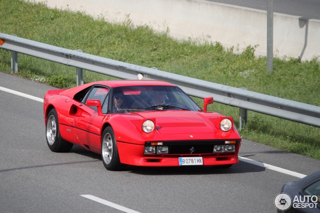 Opperklassieker gespot: Ferrari 288 GTO 