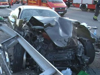 Alweer raak helaas: Twee doden bij crash met een Ferrari 612 Scaglietti