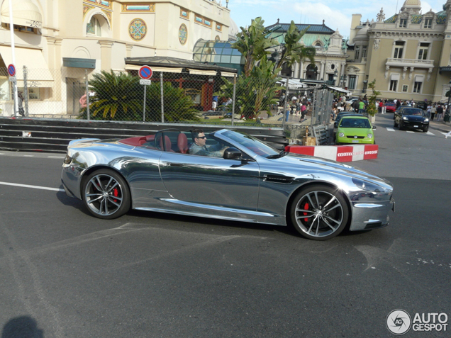 Shiny: Aston Martin DBS Volante in chrome