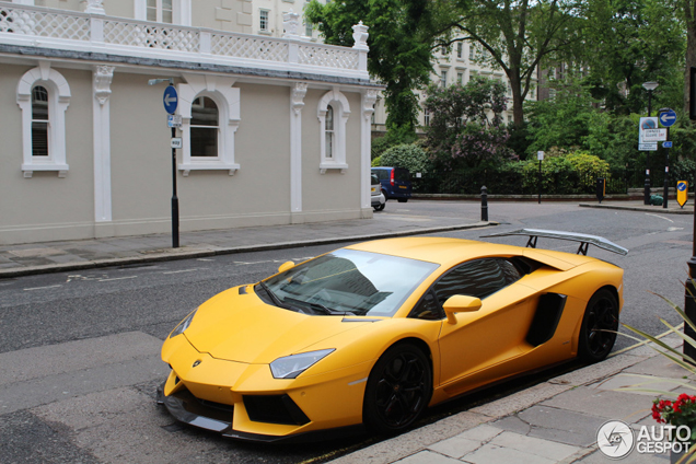 Lamborghini Aventador door DMC Germany is serieus bruut