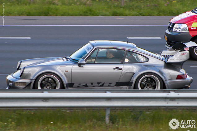 Spot van de dag: Porsche Rauh-Welt Begriff 964 Turbo