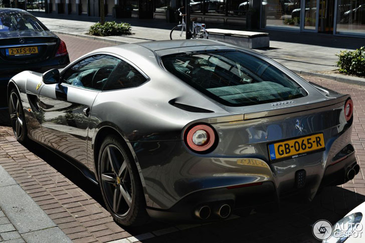 Spot van de dag: Ferrari F12Berlinetta