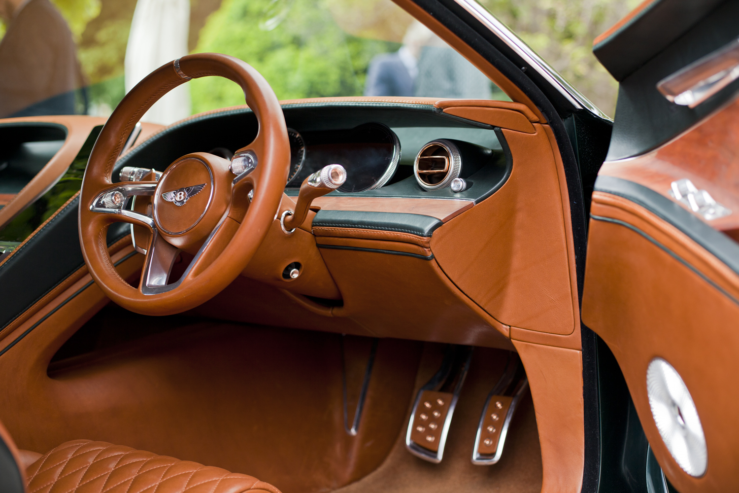 Bentley beslist binnenkort over EXP 10 Speed 6 concept