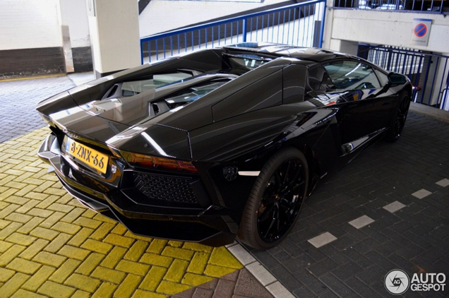 Spot van de dag: Lamborghini Aventador LP700-4