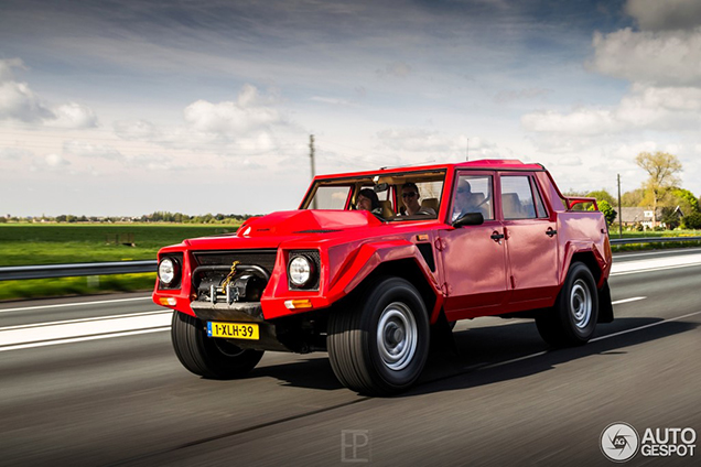 Spot van de dag: Lamborghini LM002
