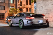 Spotted: Porsche 911 R with custom wheels