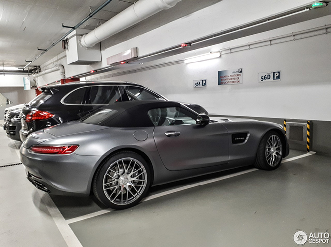 Eerste Mercedes-AMG GT Roadster is daar