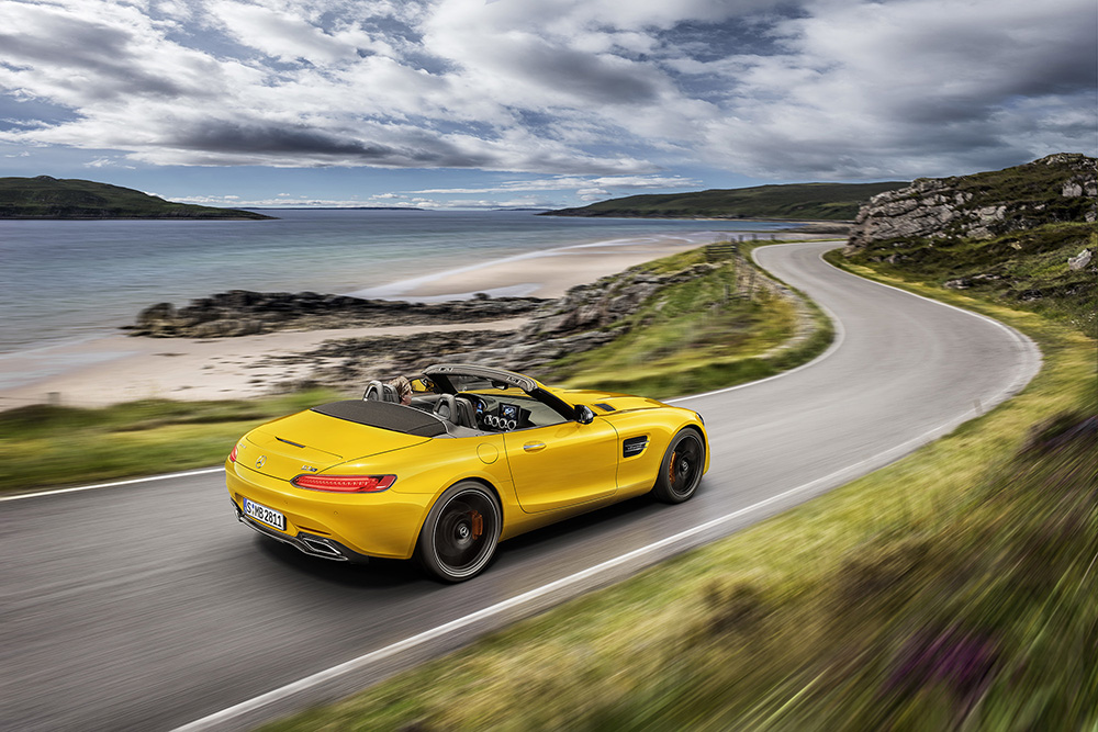 De Mercedes-AMG GT S Roadster is er nu ook