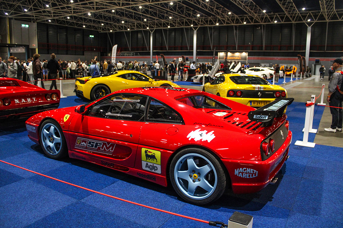 Events: World of Supercars & Autoclassiqa