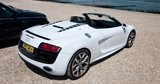 Gespot: onze collega's van Autoblog in de Audi R8 V10 Spyder
