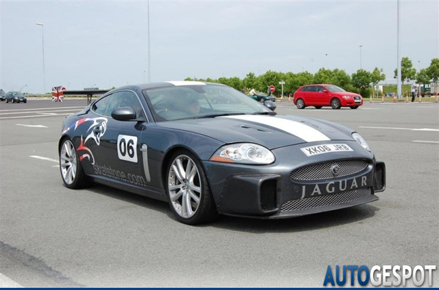 Strange sighting: opmerkelijke Jaguar XKR