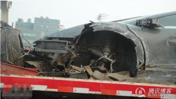 Crash: Lamborghini Murciélago LP670-4 SuperVeloce China Limited Edition