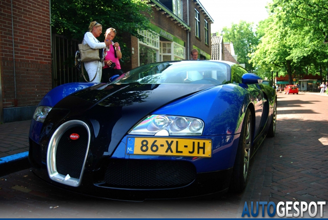 Spot van de dag: Bugatti Veyron in Laren met vrouwelijke spotters