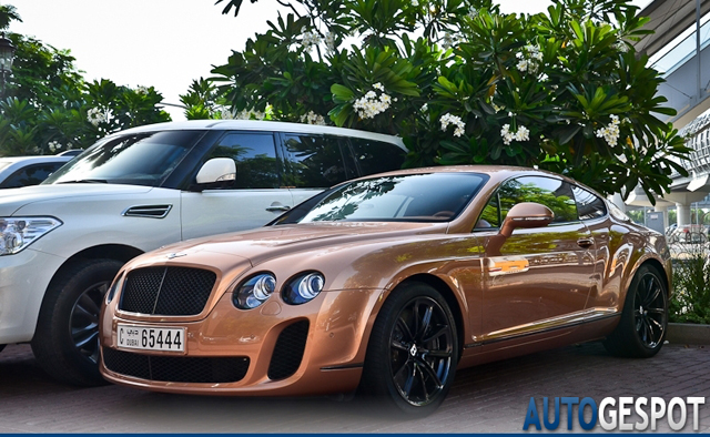 Gespot: Bentley Continental Supersports met prachtige lak