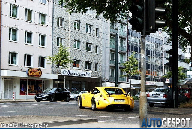  Topspot: gele Wiesmann GT MF5