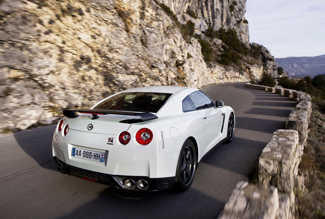 Kanonskogel wordt nog krachtiger: Nissan GT-R krijgt update in 2013