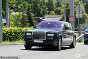 Is new better? First Rolls-Royce Phantom Series II spotted!