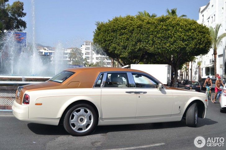 Des couleurs très chics sur une Rolls-Royce Phantom !