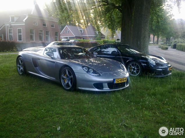 100% der in den Niederlanden registrierten Porsche Carrera GT's gespottet!