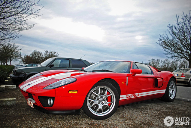 Alle kleuren van de regenboog: Ford GT