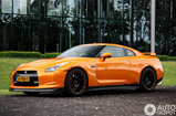 Fotoshoot: Nissan GT-R in de kleur Arancio Borealis 