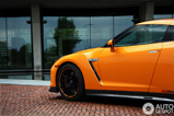 Fotoshoot: Nissan GT-R in de kleur Arancio Borealis 