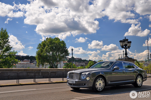 Bentley Mulsanne fraai vastgelegd in Budapest