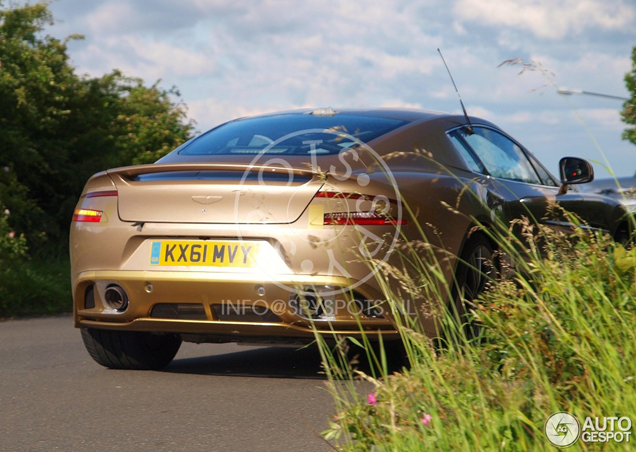 Inmiddels ook al gespot: Aston Martin Vanquish 2012