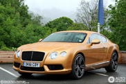 La couleur Sunburst rend la Bentley Continental GT V8 impressionnante