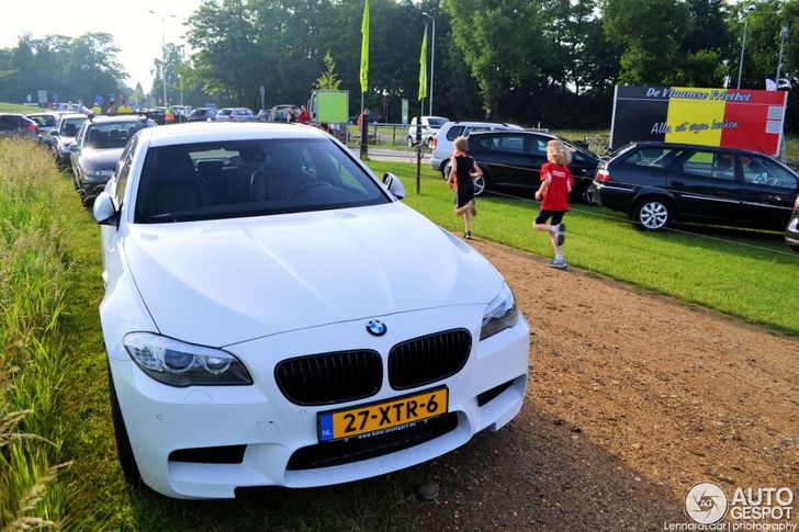 Spot van de dag: BMW M5 F10 in heerlijke omgeving gespot