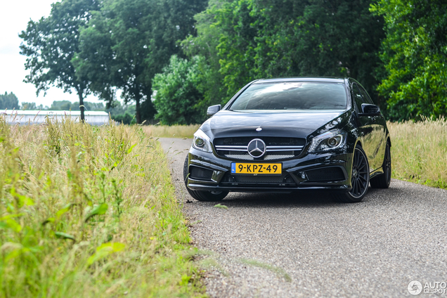 Eerste Nederlandse Mercedes-Benz A 45 AMG is een feit