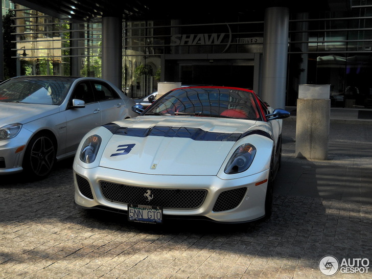 Uniek uitgevoerde Ferrari 599 GTO in Vancouver gespot
