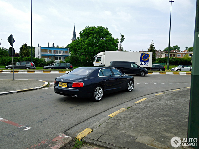 Primeur gespot: Bentley Flying Spur