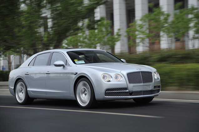 Fotogalerij: Bentley Flying Spur