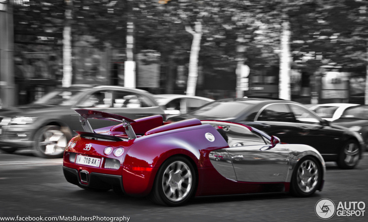 Bijzondere one-off Bugatti Veyron Grand Sport gespot in Parijs