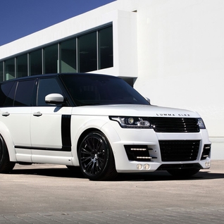 Topcar levert de eerste Range Rover Lumma CLR R