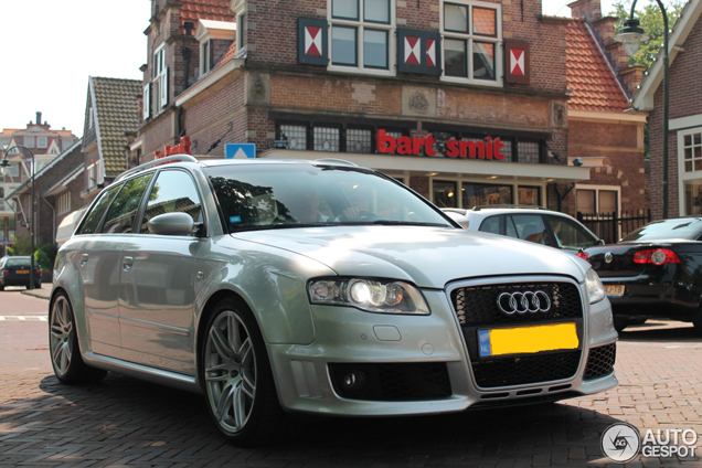 Extreem krachtige Audi RS4 Avant B7 gespot!