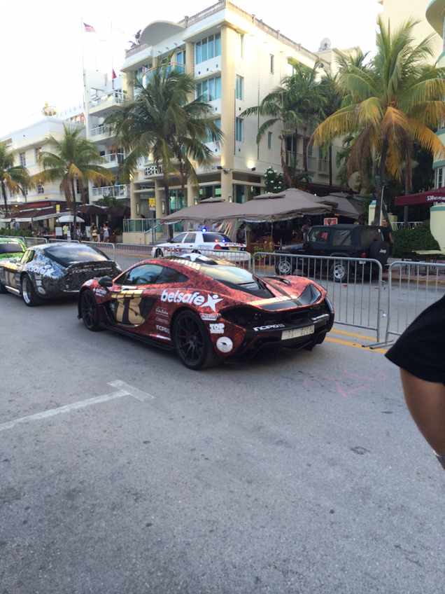 Gumball 3000: de startgrid wordt gevormd