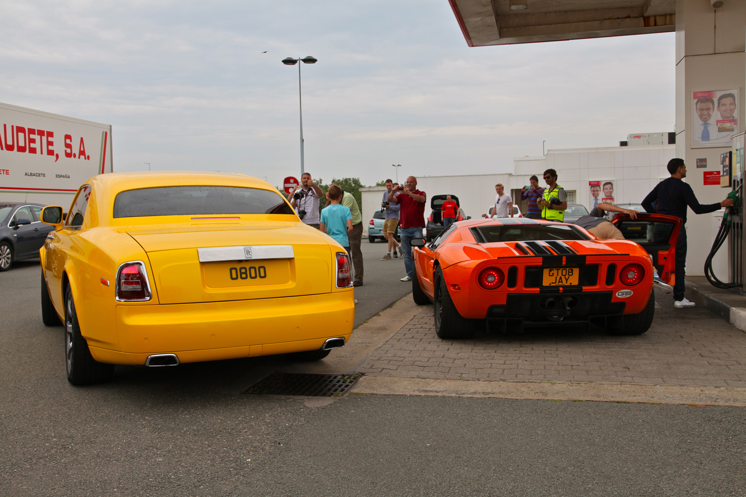 Gumball 3000: Calais naar Parijs