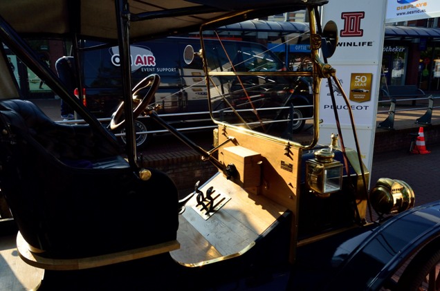 Evenement: oldtimerrally Veendam