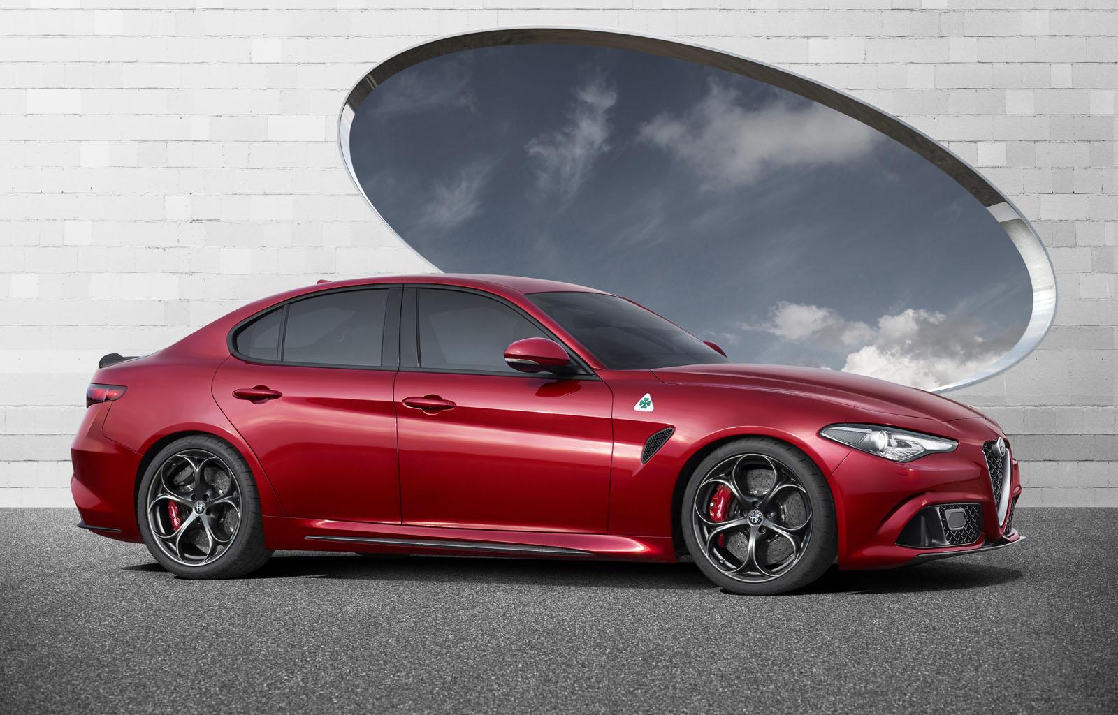 Italiaanse furie legt Duitsers vuur aan de schenen: Alfa Romeo Giulia