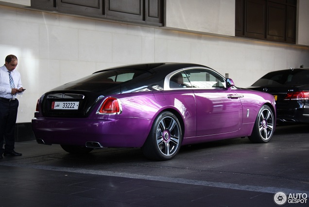 Fouter dan fout: paarse Rolls-Royce Wraith