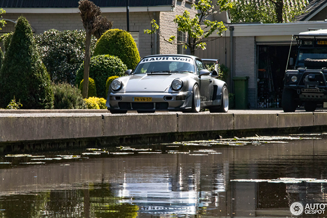 Spot van de dag: Porsche Rauh-Welt Begriff 964 Turbo