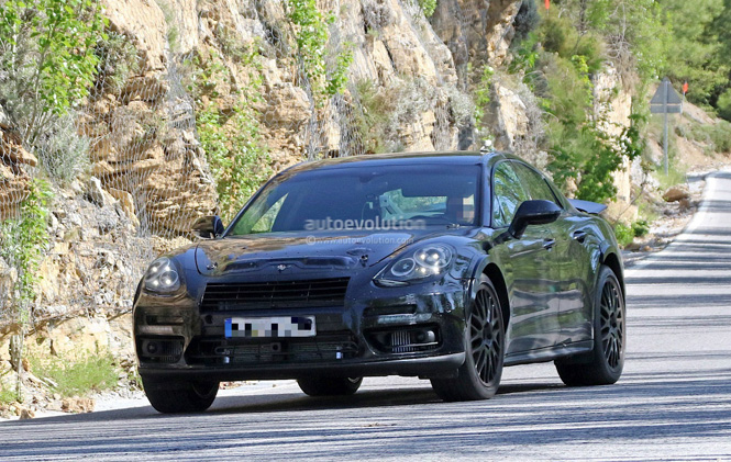 Laten deze spyshots een kleinere Panamera zien?