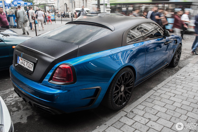Rolls-Royce Wraith ‘Bleurion’ is blauw en patserig