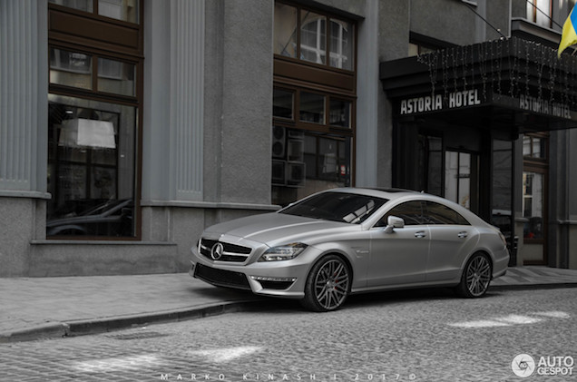 Mercedes-Benz CLS 63 AMG S heerlijk vastgelegd in Lviv