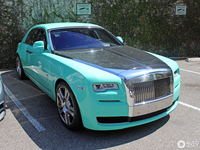 Deze Rolls-Royce Ghost oogt lekker frisjes