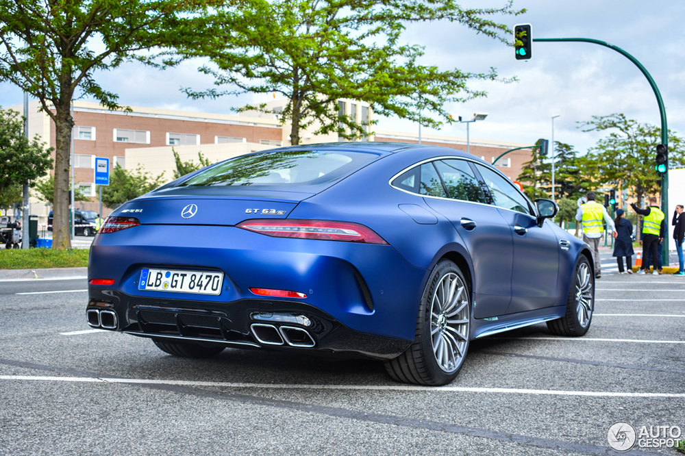 Tweede Mercedes-AMG GT 63 S is lekker blauw